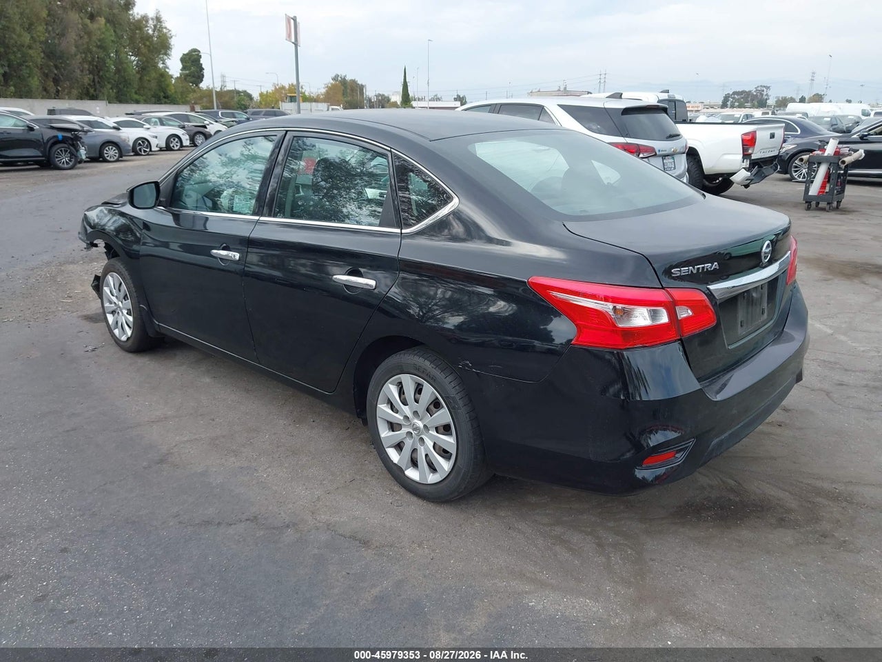 2018 NISSAN SENTRA S · 3/10