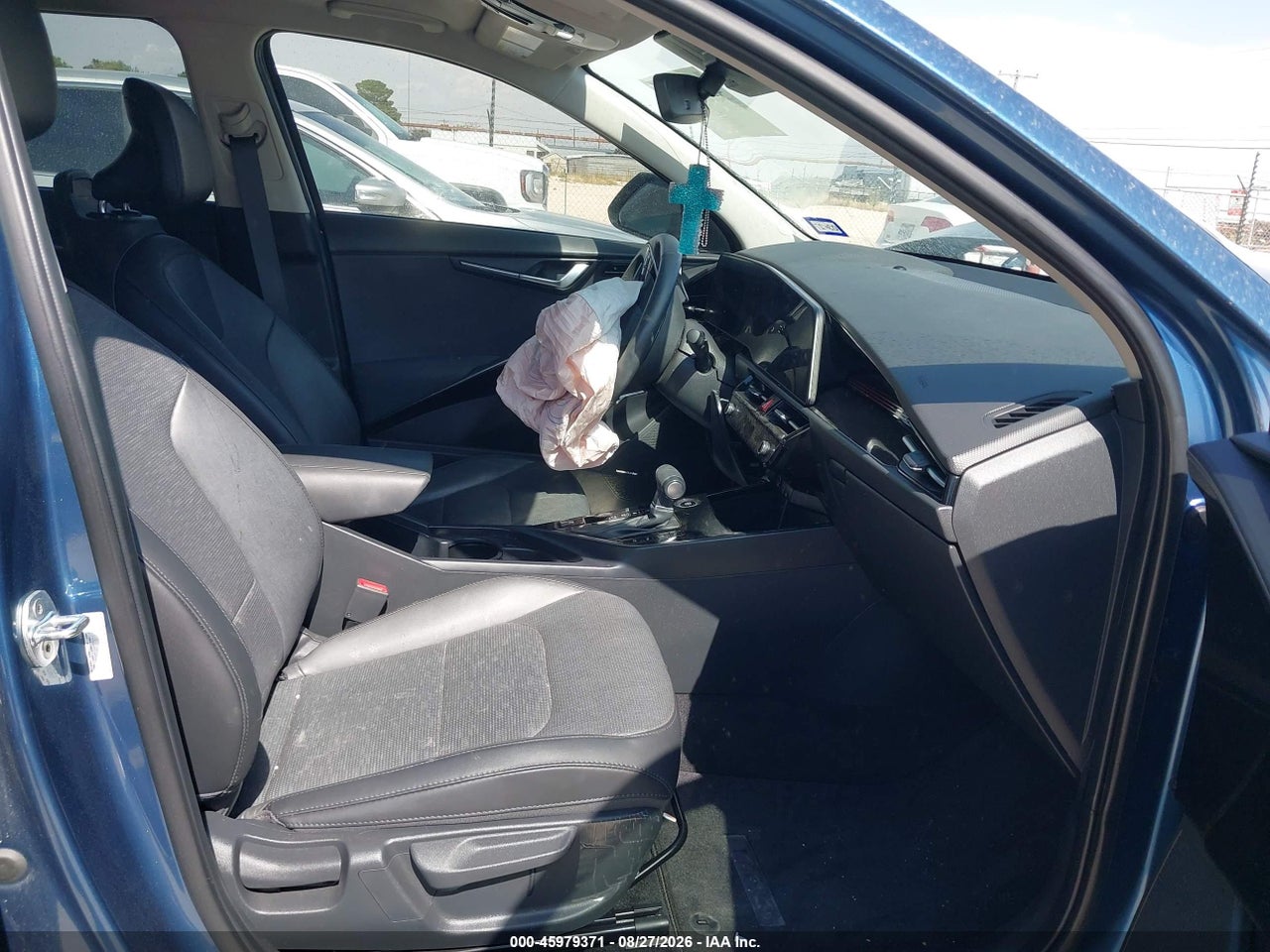 2023 KIA NIRO SX TOURING · 5/10