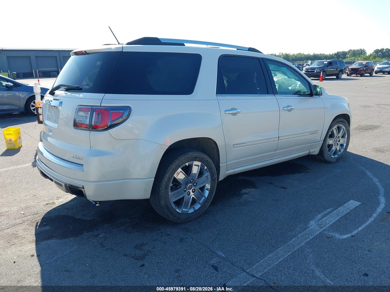 2013 GMC ACADIA DENALI · 4/11