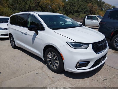 2C4RC1S75RR****** · 2024 CHRYSLER PACIFICA HYBRID SELECT