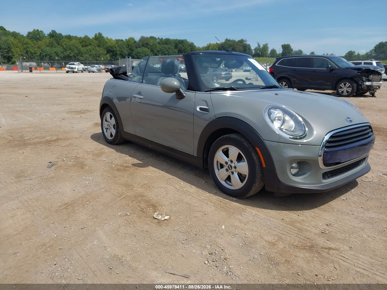 WMWWG5C51G3****** · 2016 MINI CONVERTIBLE COOPER
