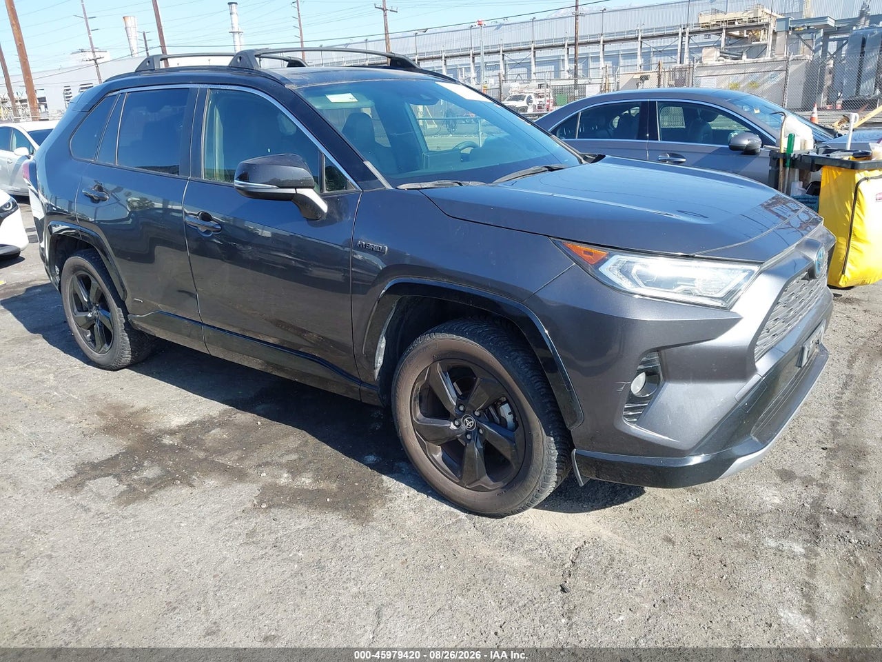 JTMEWRFV2LJ****** · 2020 TOYOTA RAV4 HYBRID XSE