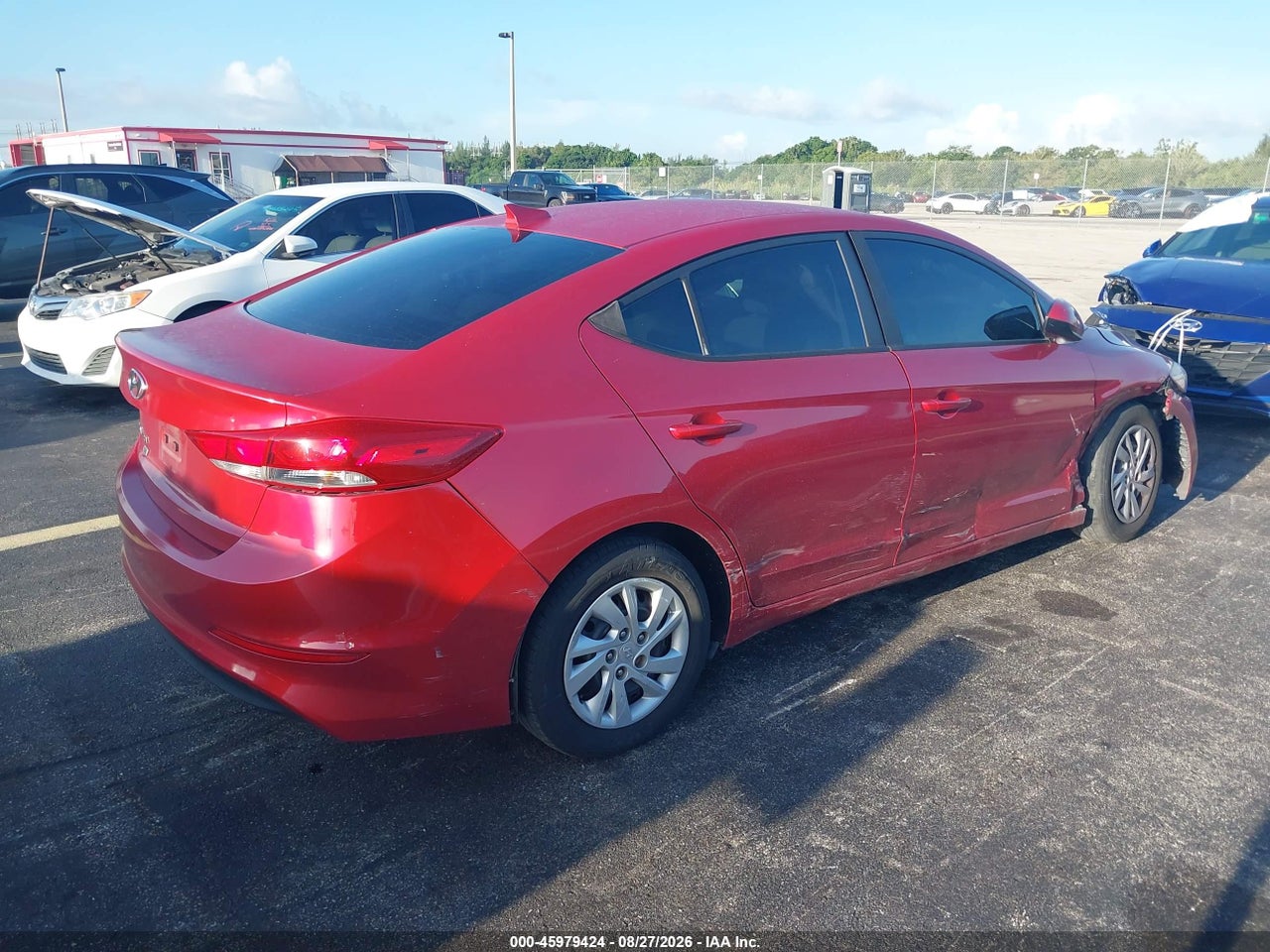 2017 HYUNDAI ELANTRA SE · 4/11