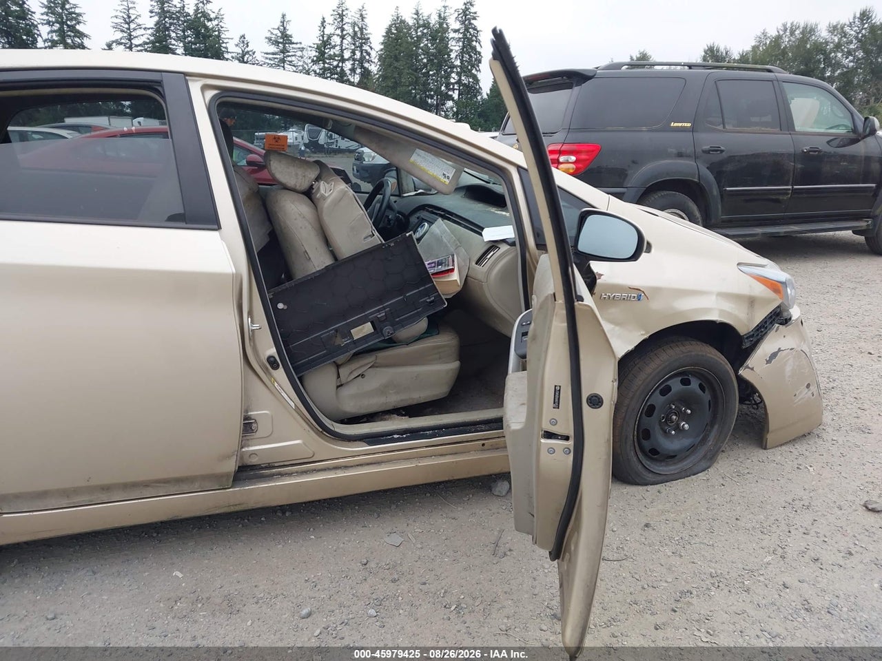 2010 TOYOTA PRIUS V · 5/10