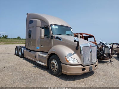 2021 KENWORTH T680