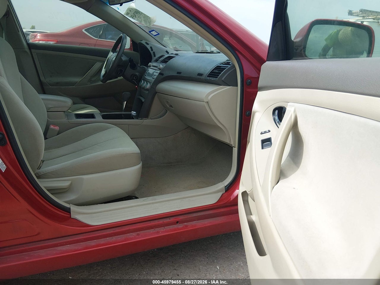 2009 TOYOTA CAMRY LE · 5/11