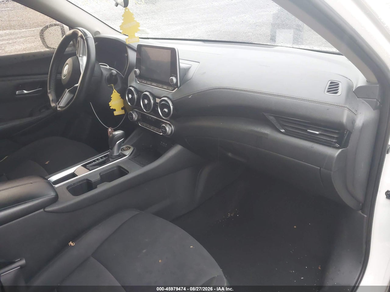 2022 NISSAN SENTRA SV XTRONIC CVT · 5/11