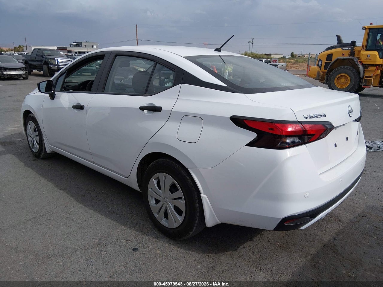 2025 NISSAN VERSA 1.6 S · 3/11