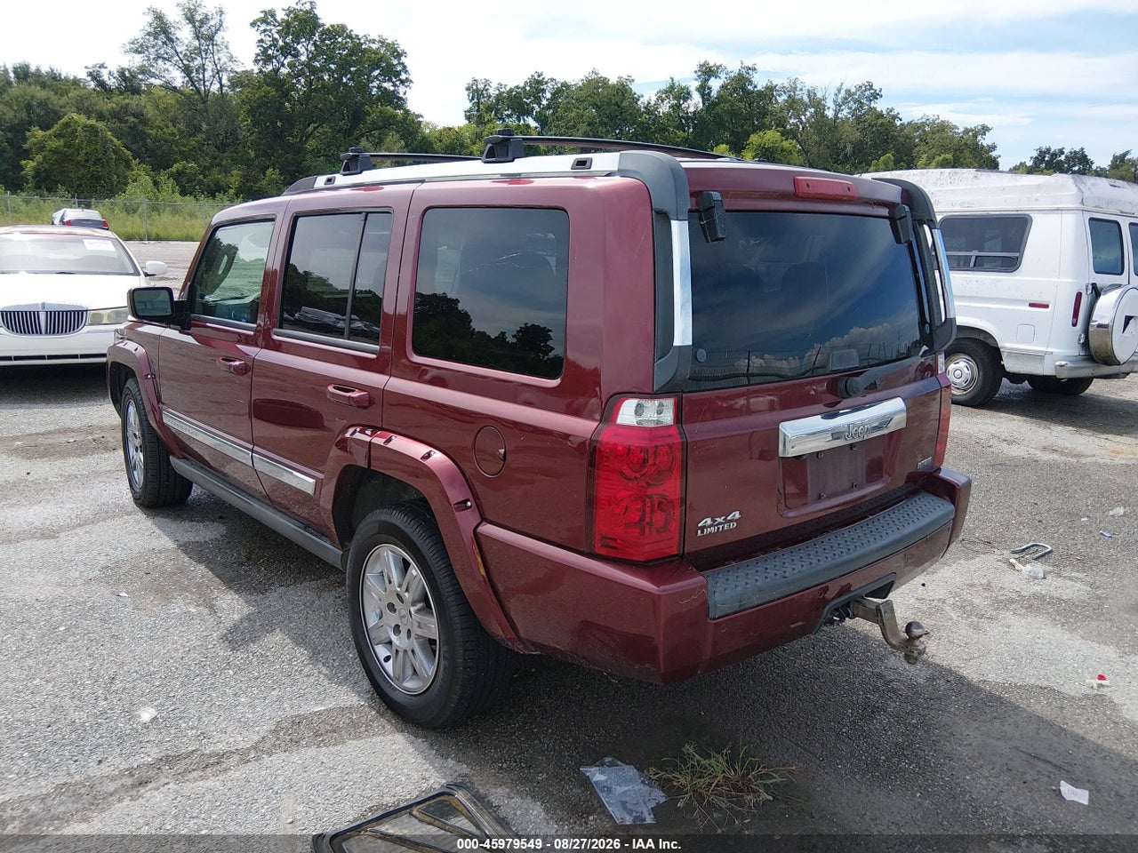 2010 JEEP COMMANDER LIMITED · 3/11