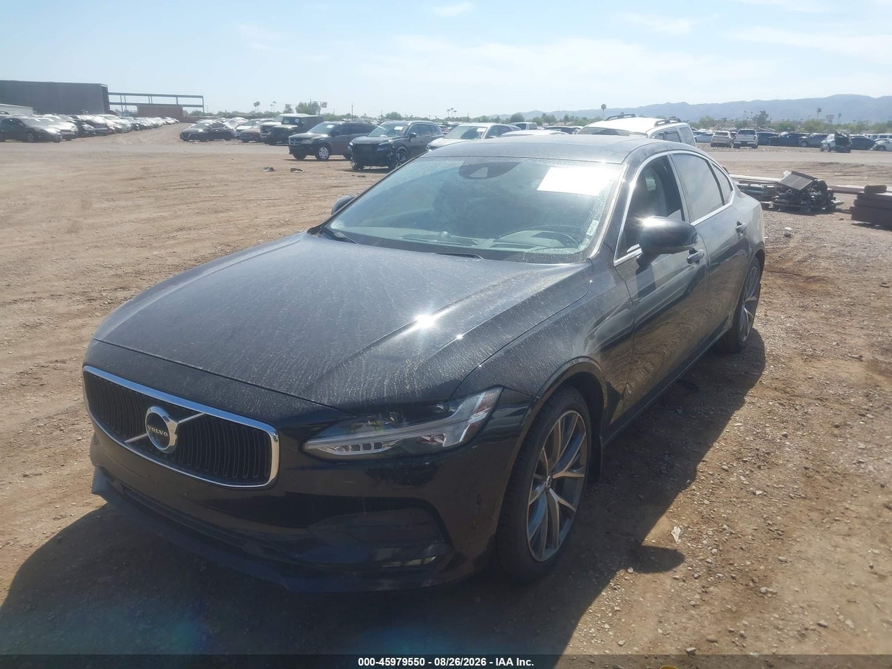 2018 VOLVO S90 T5 MOMENTUM · 2/11