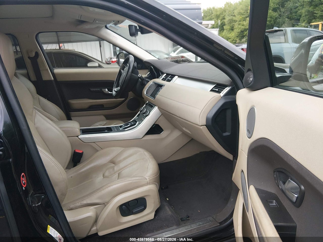 2015 LAND ROVER RANGE ROVER EVOQUE PURE · 5/10