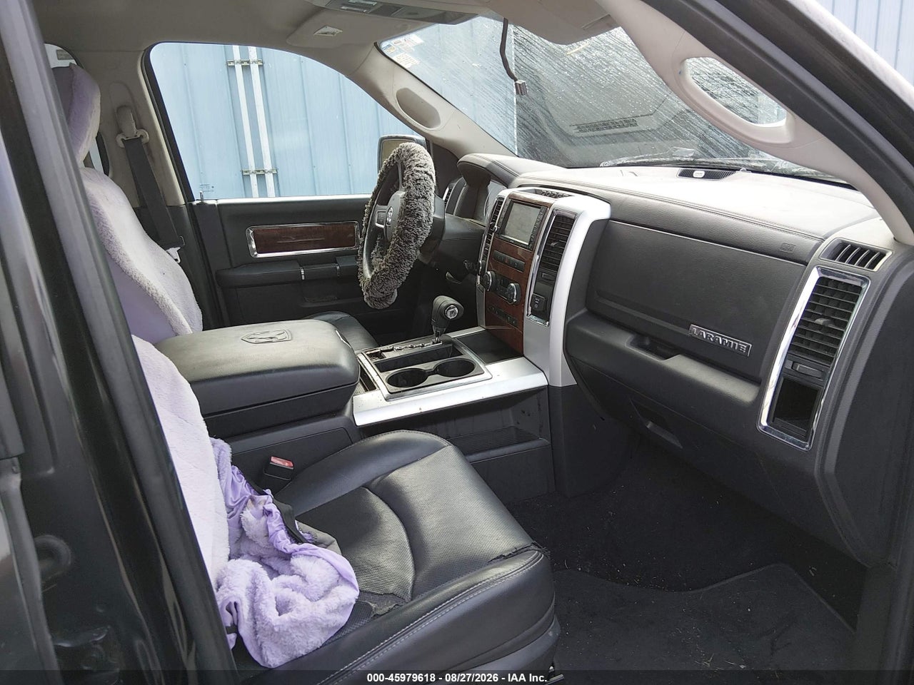 2010 DODGE RAM 1500 LARAMIE · 5/11