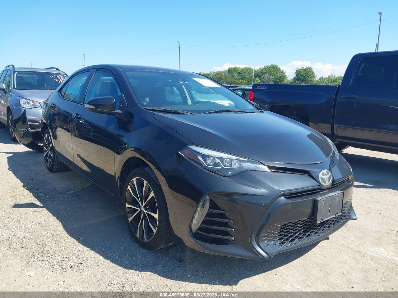 2017 TOYOTA COROLLA SE
