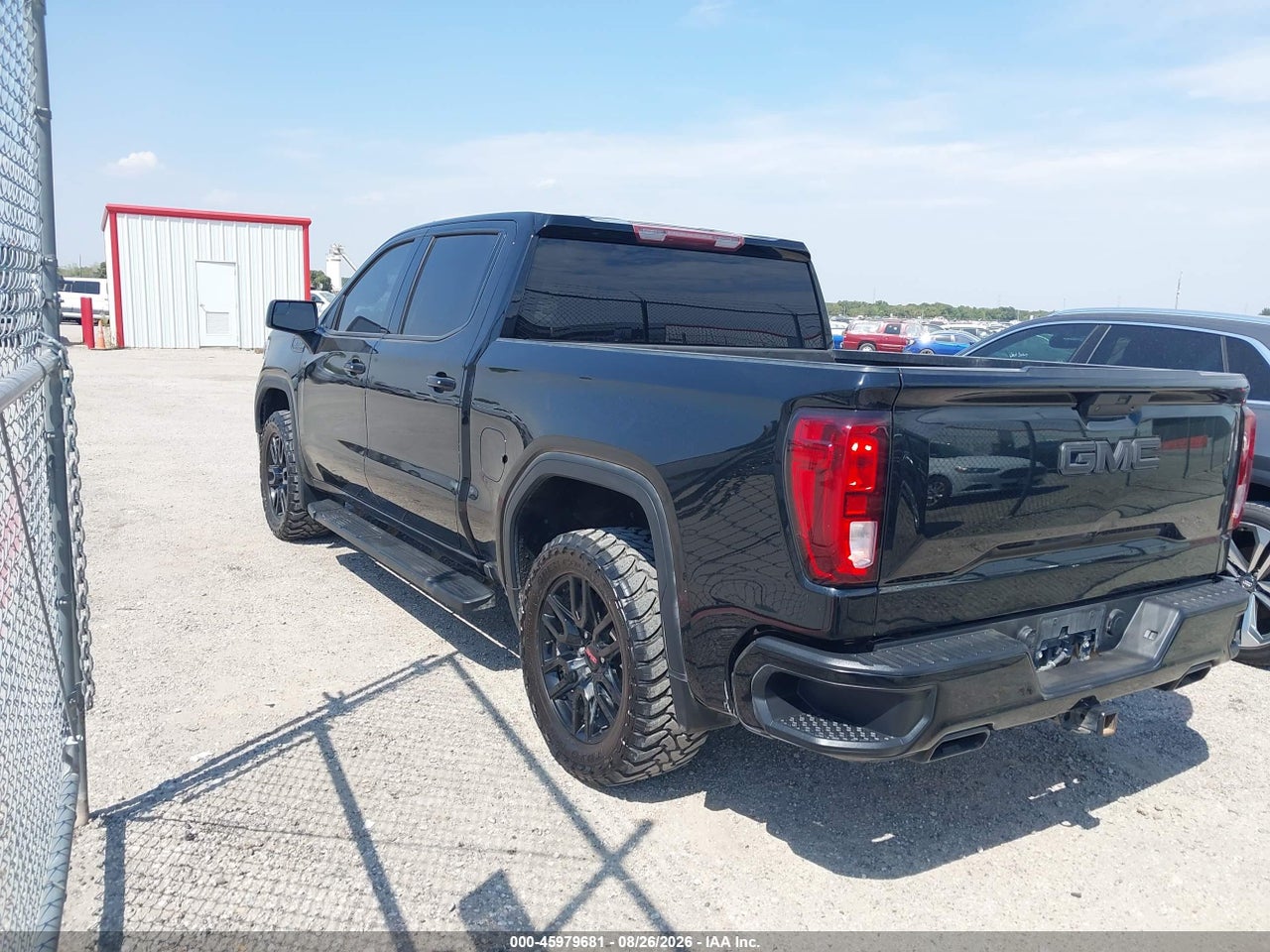 2021 GMC SIERRA 1500 4WD  SHORT BOX ELEVATION · 3/11
