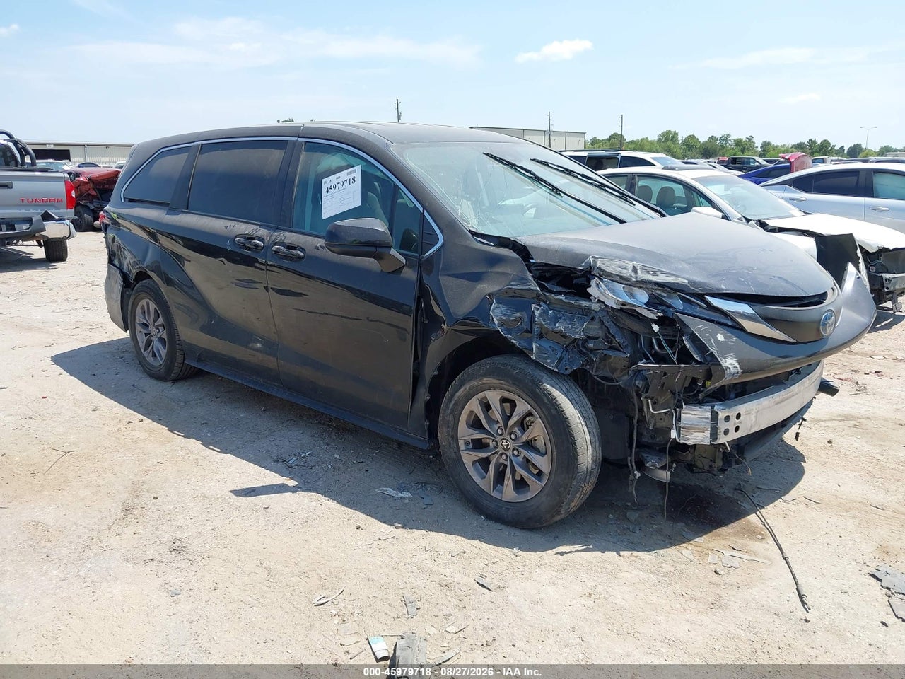 5TDKRKECXRS****** · 2024 TOYOTA SIENNA LE