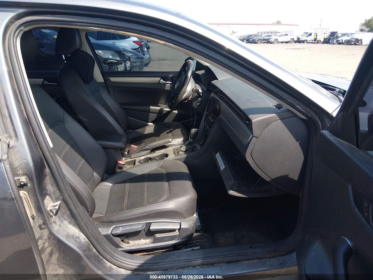 2020 VOLKSWAGEN PASSAT 2.0T SE · 5/11