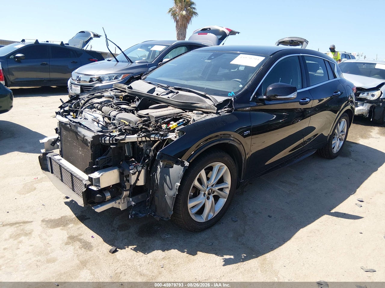 2017 INFINITI QX30 · 2/11