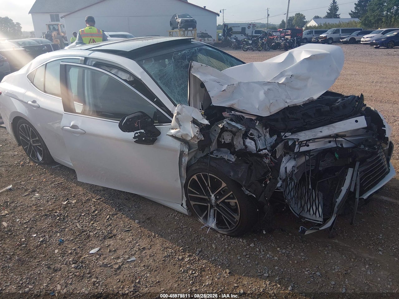 2026 TOYOTA CAMRY XLE