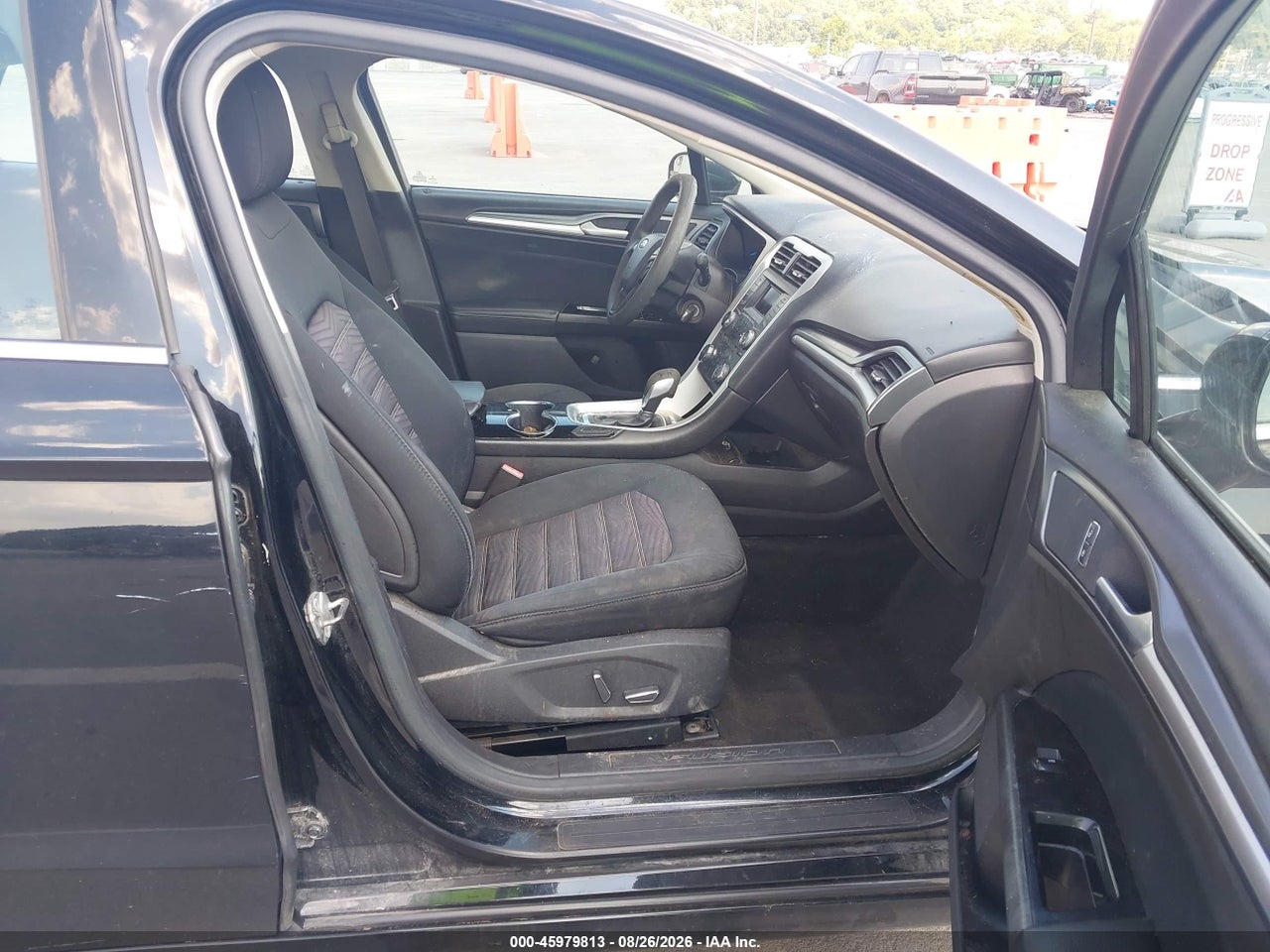 2016 FORD FUSION SE · 5/11