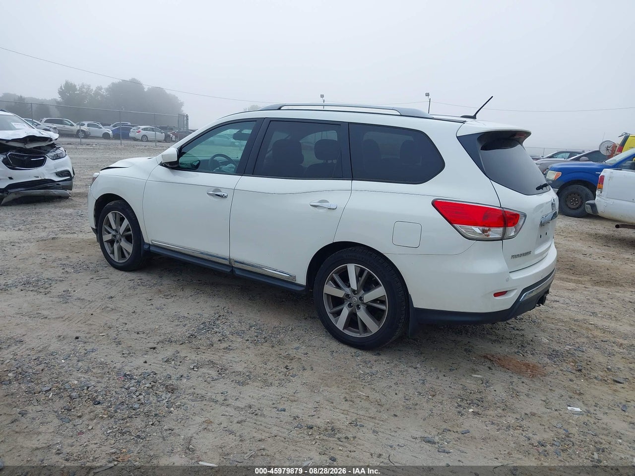 2014 NISSAN PATHFINDER PLATINUM · 3/11