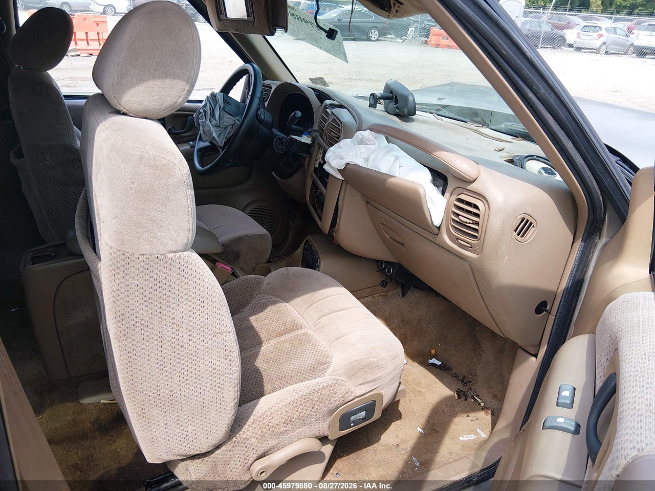 2001 CHEVROLET BLAZER LT · 5/10