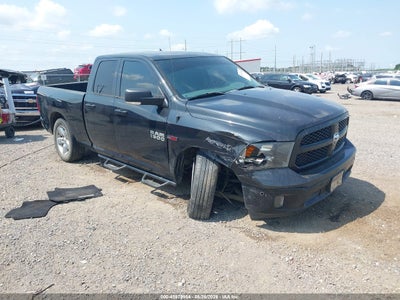 1C6RR6GM6JS****** · 2018 RAM 1500 BIG HORN  4X2 6'4 BOX