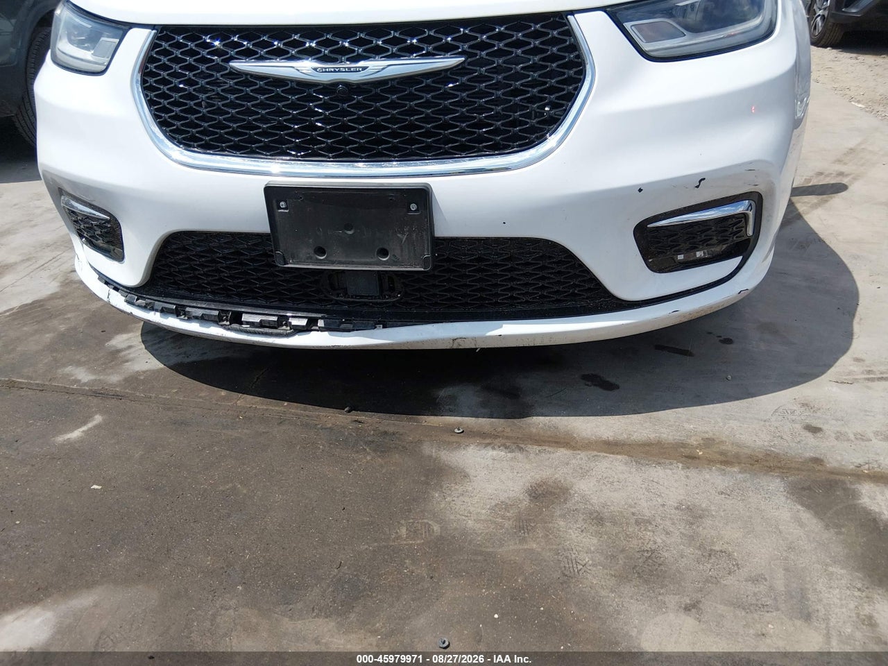 2024 CHRYSLER PACIFICA TOURING L · 6/11