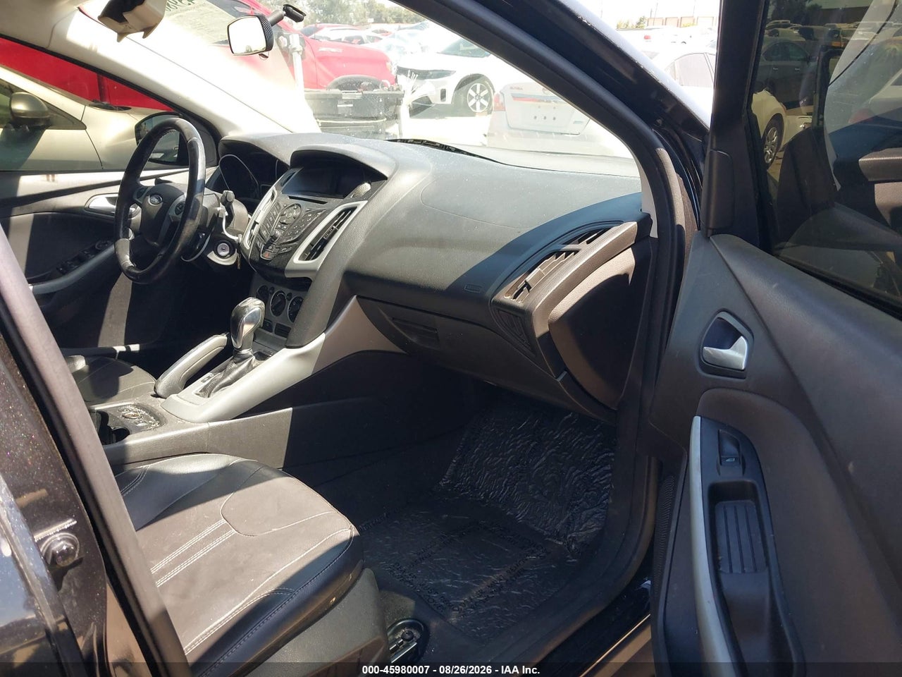 2013 FORD FOCUS SE · 5/11