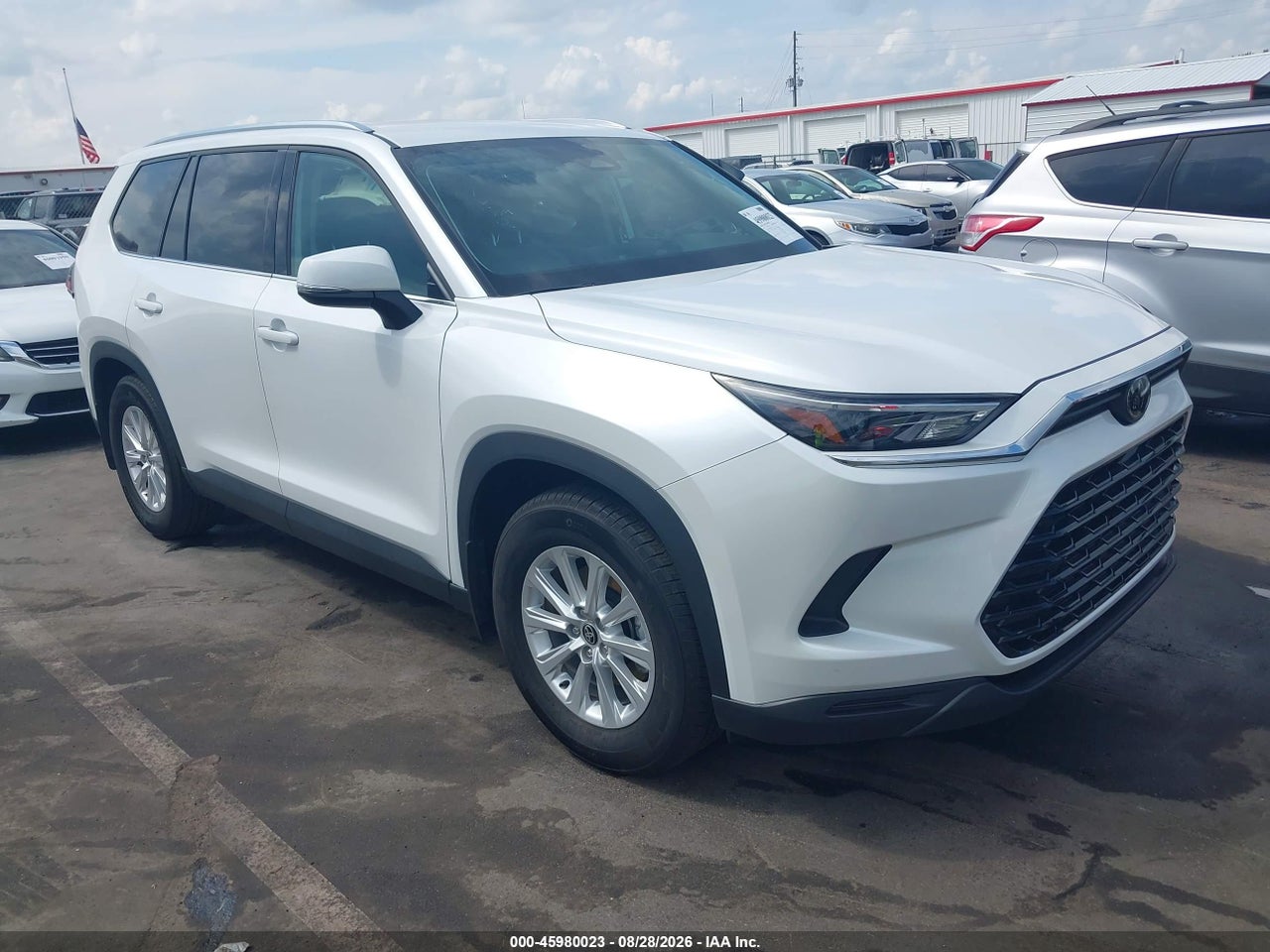 2026 TOYOTA GRAND HIGHLANDER XLE