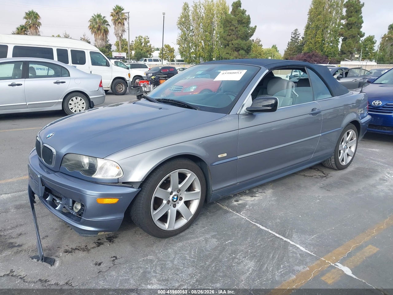 2003 BMW 325CI · 2/11