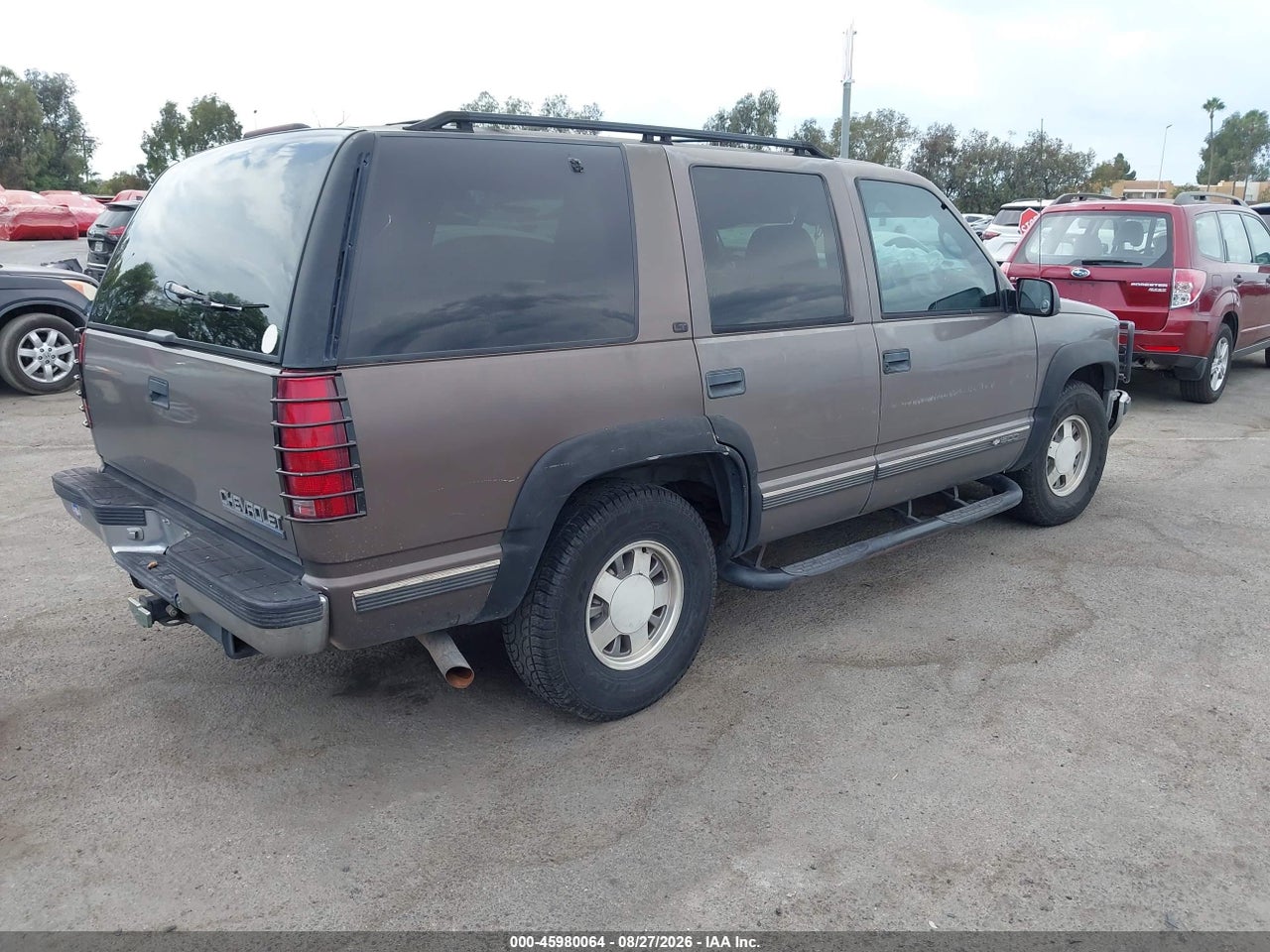 1997 CHEVROLET TAHOE LS · 4/11