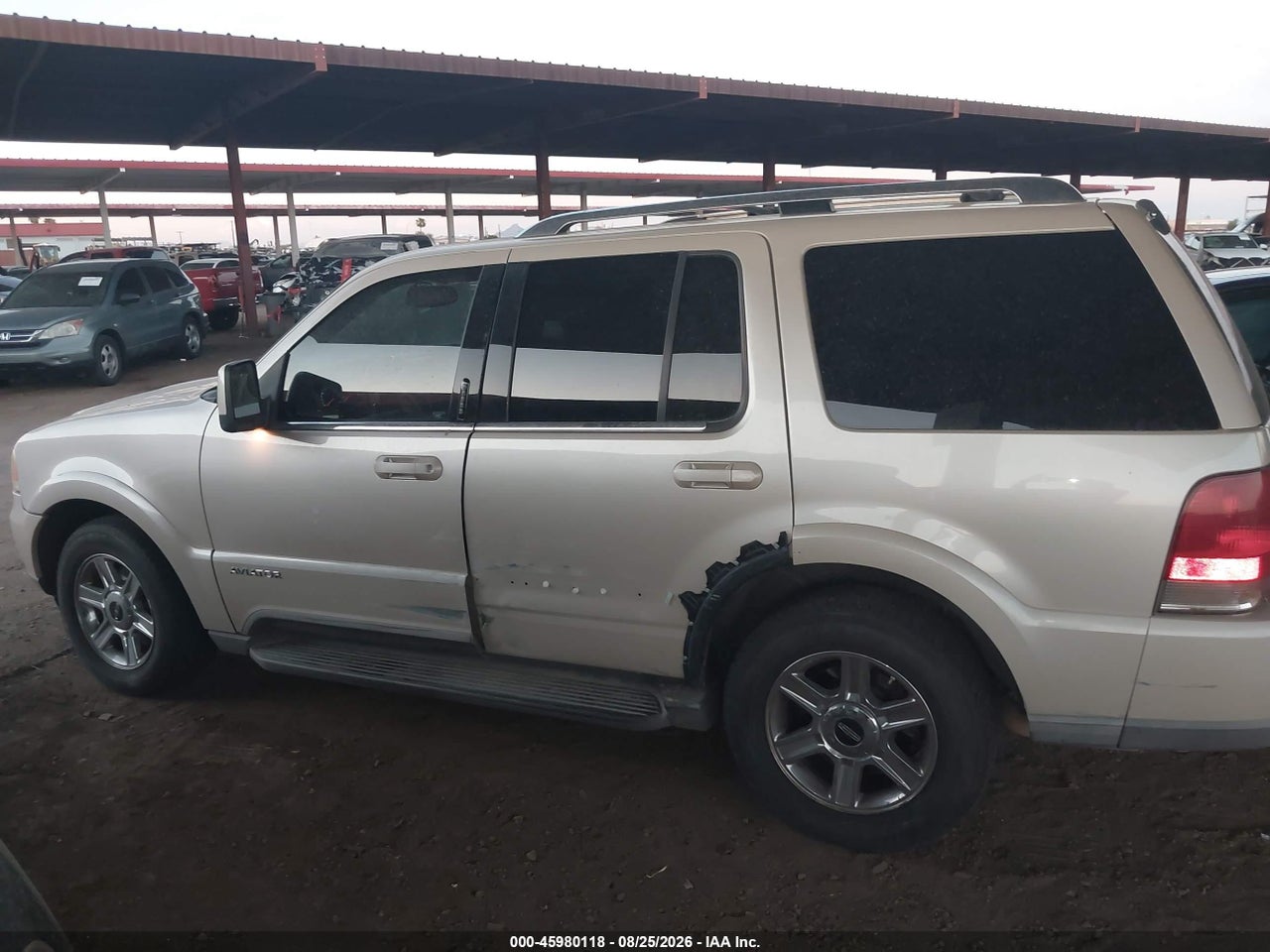 2005 LINCOLN AVIATOR · 6/11