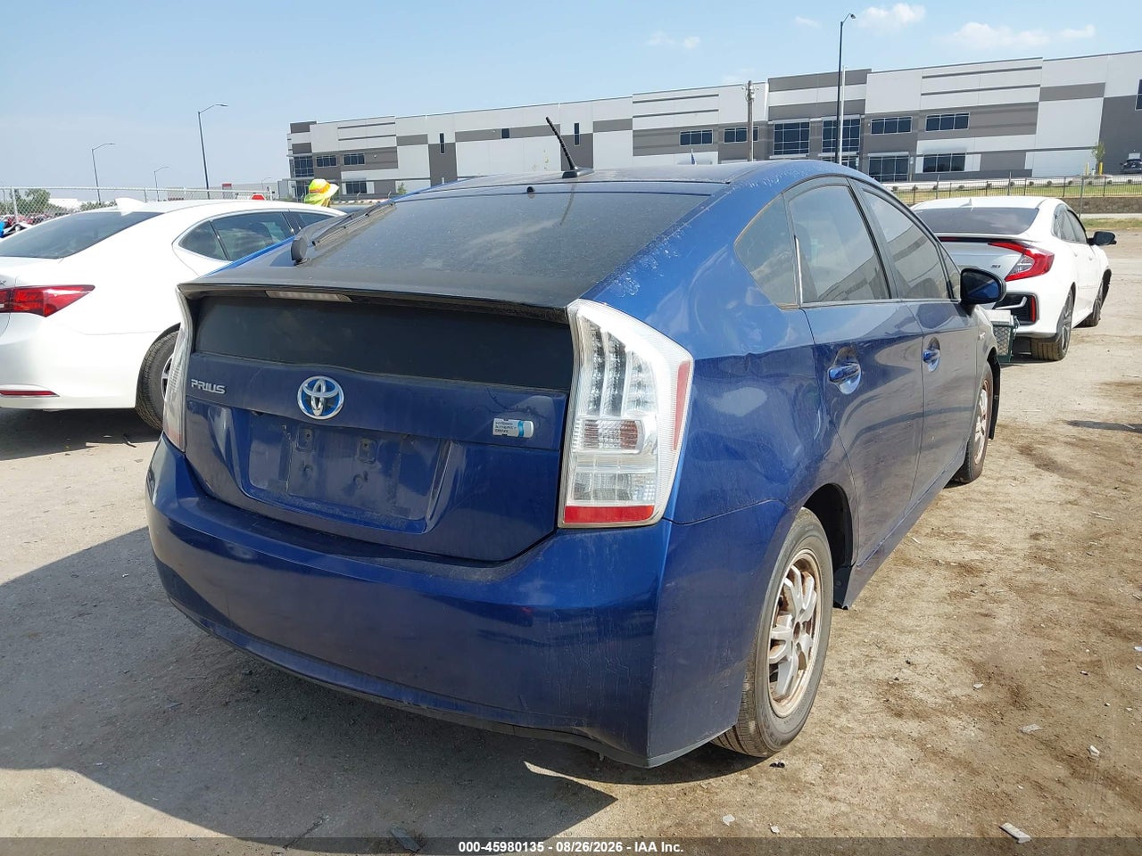 2010 TOYOTA PRIUS III · 4/11