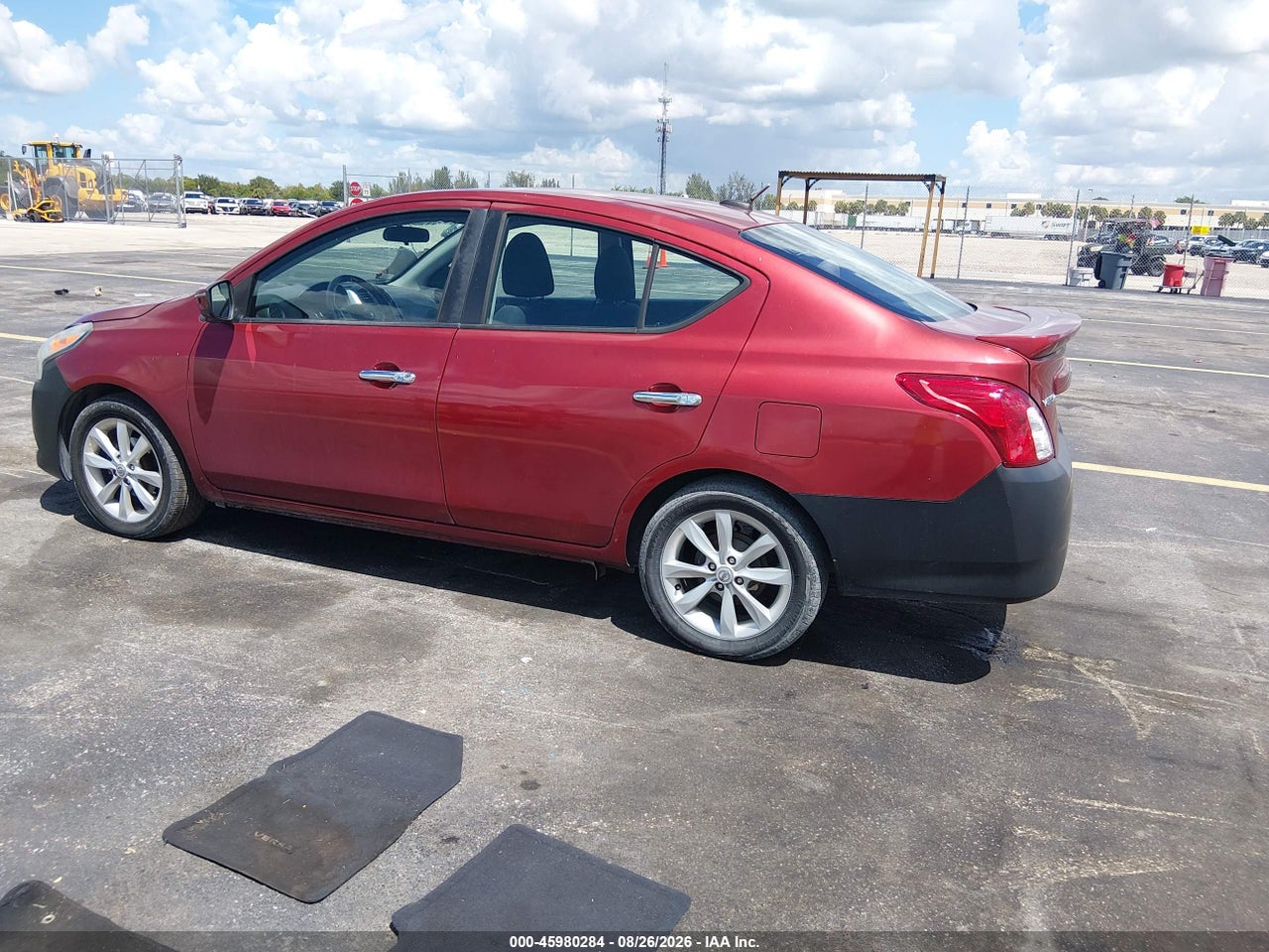 2017 NISSAN VERSA 1.6 SL · 3/11