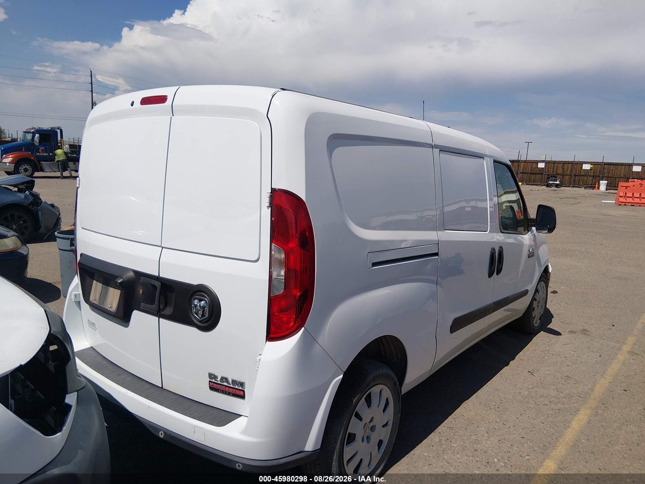 2017 RAM PROMASTER CITY TRADESMAN SLT · 4/11