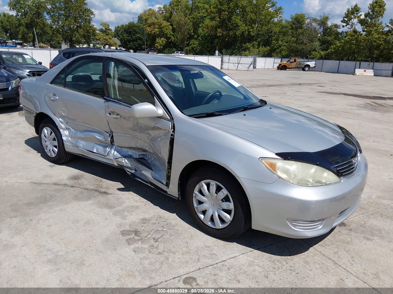 2006 TOYOTA CAMRY LE