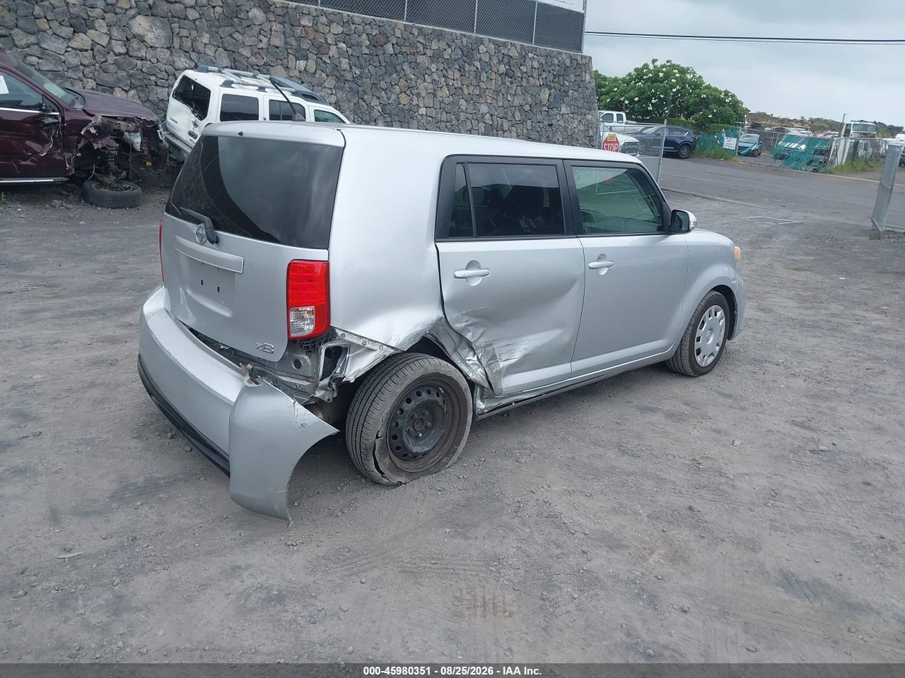 2013 SCION XB 10 SERIES · 4/11