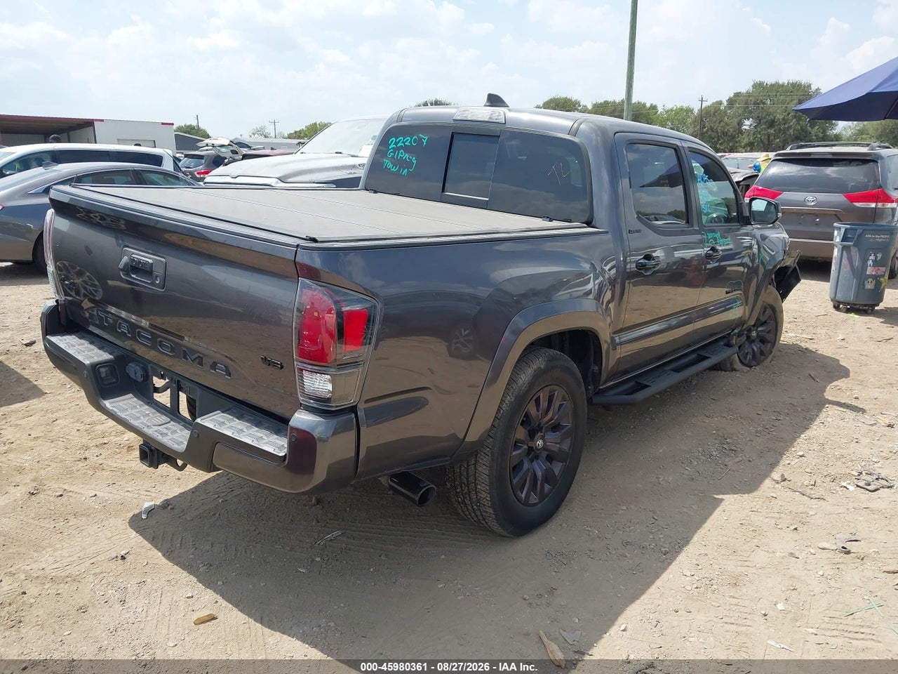 2022 TOYOTA TACOMA LIMITED · 4/11
