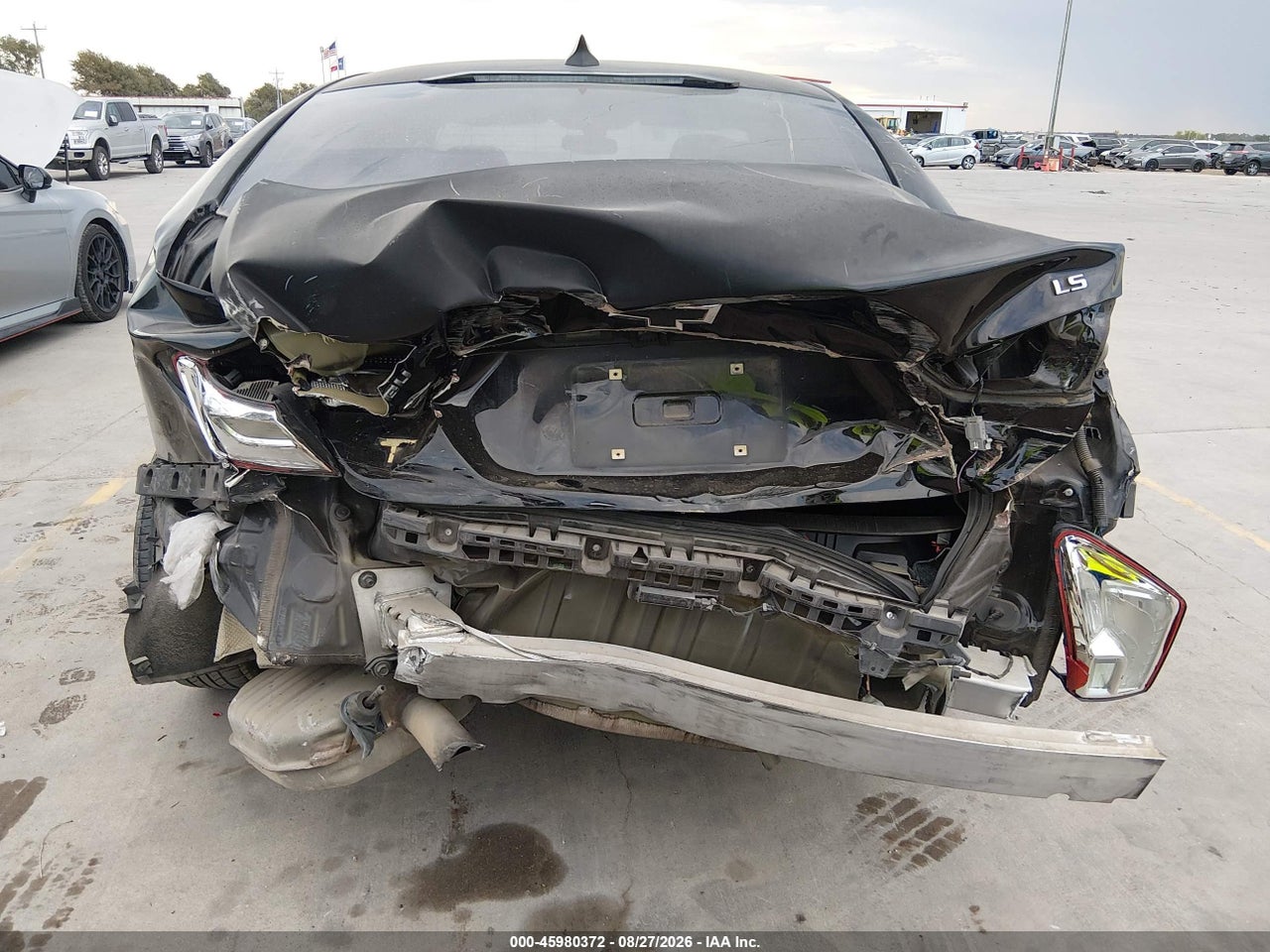2016 CHEVROLET MALIBU LS · 6/10