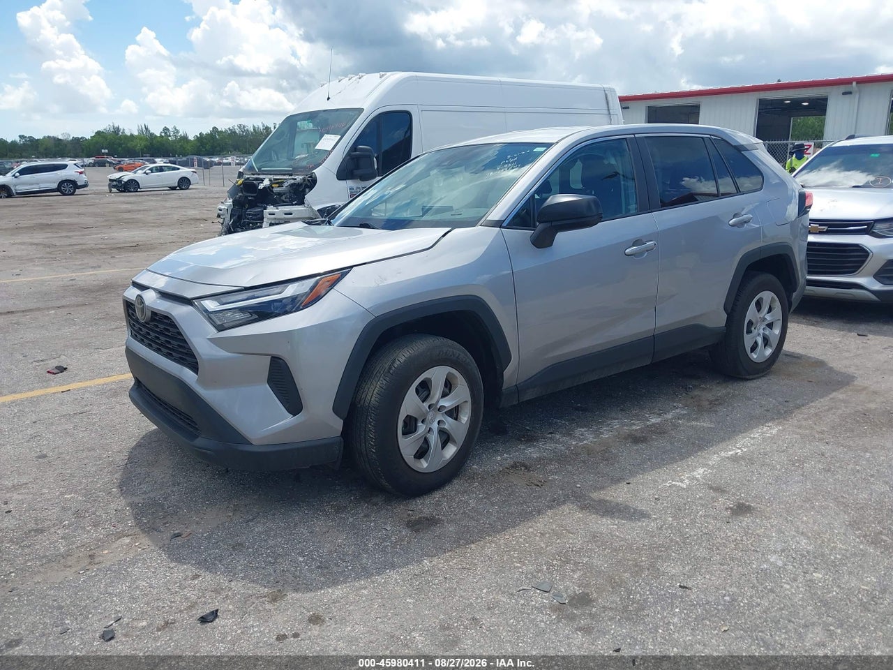 2025 TOYOTA RAV4 LE · 2/10