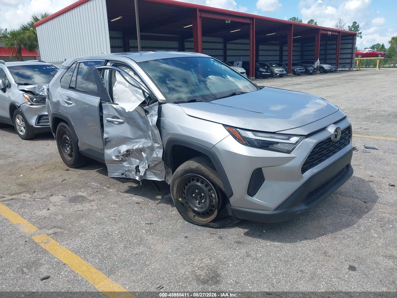 2025 TOYOTA RAV4 LE