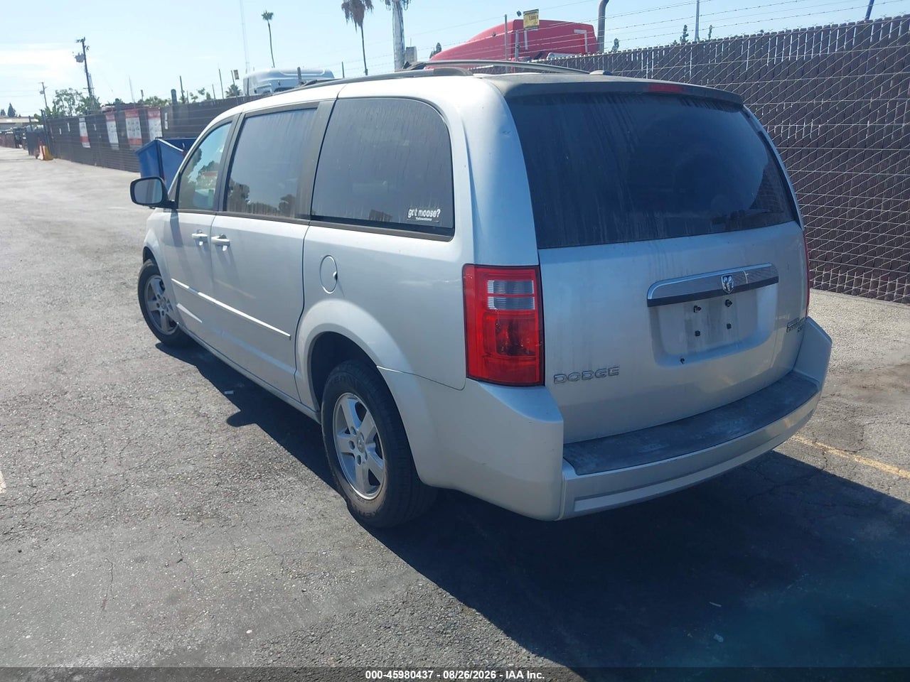 2010 DODGE GRAND CARAVAN SXT · 3/11