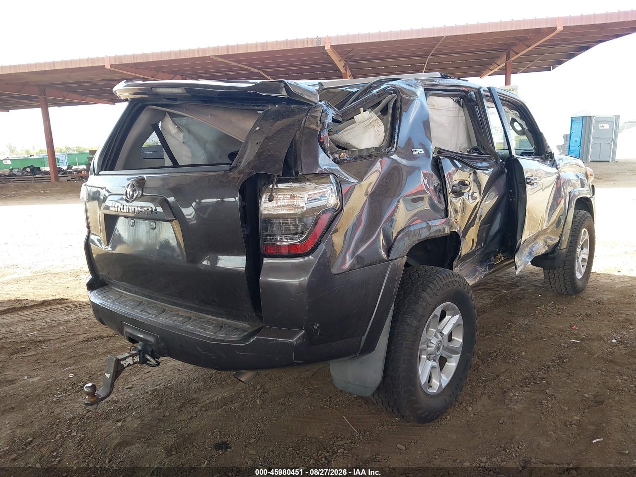2020 TOYOTA 4RUNNER SR5 PREMIUM · 4/10