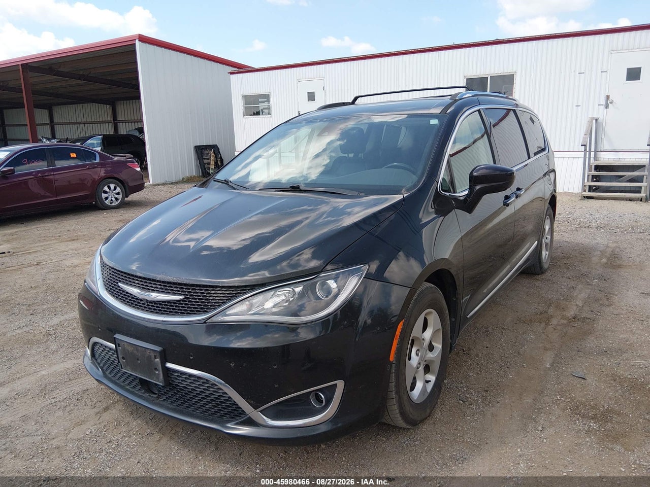 2017 CHRYSLER PACIFICA TOURING-L PLUS · 2/11