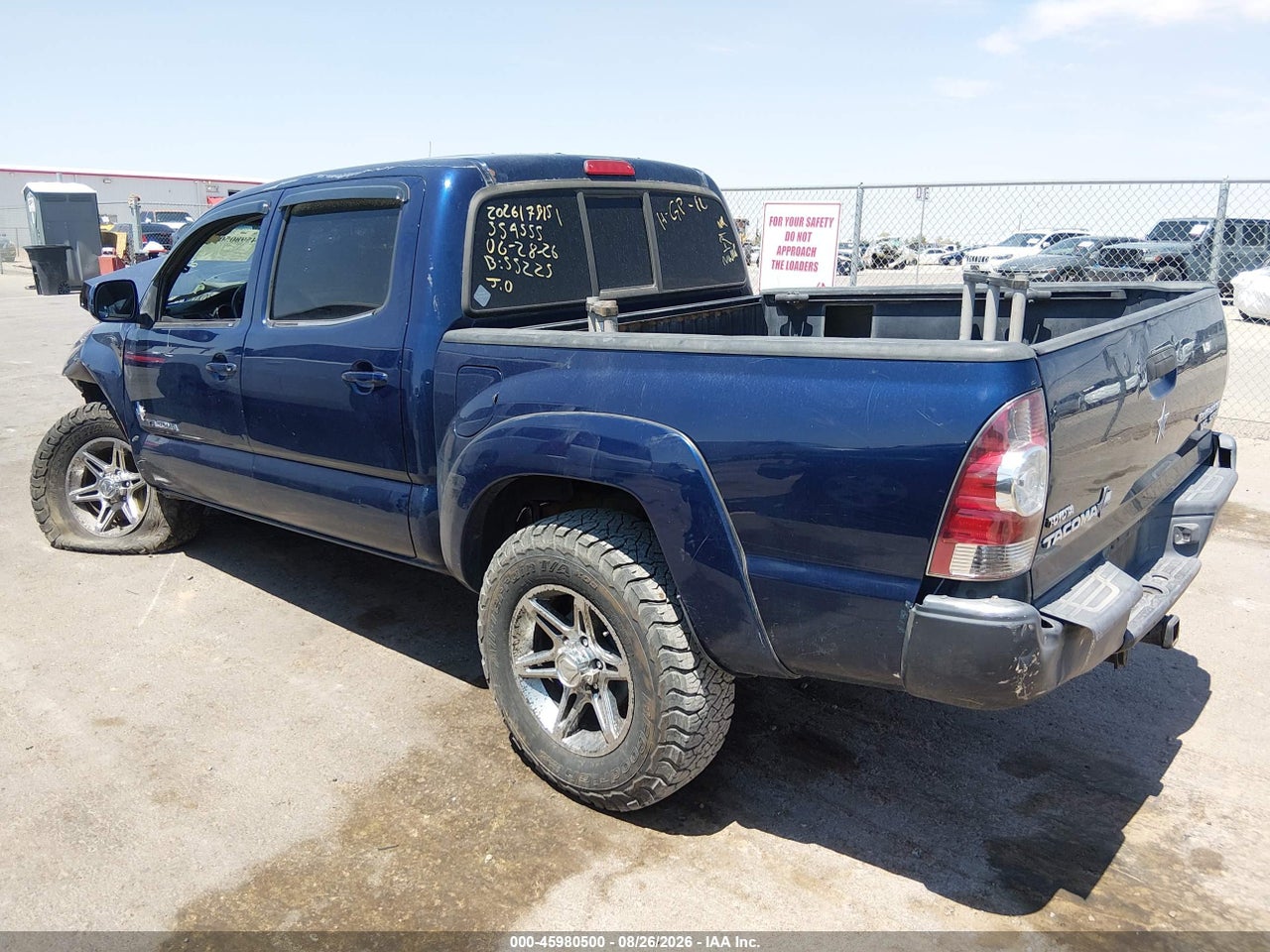 2005 TOYOTA TACOMA PRERUNNER V6 · 3/10