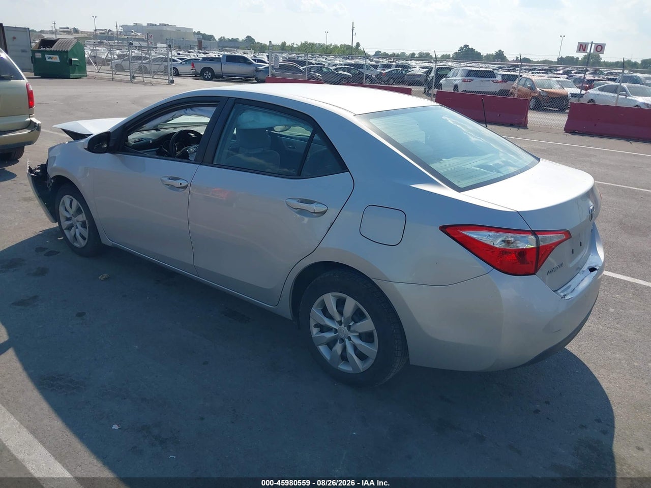 2015 TOYOTA COROLLA LE · 3/11