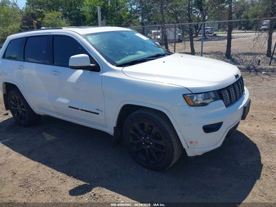 1C4RJFAG6KC****** · 2019 JEEP GRAND CHEROKEE ALTITUDE 4X4