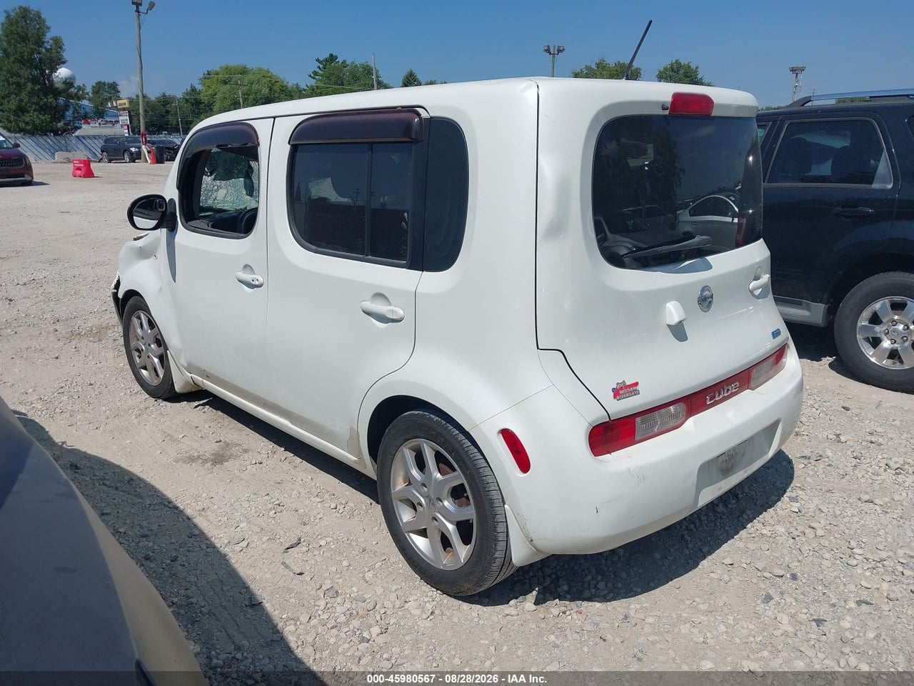 2014 NISSAN CUBE 1.8 SL · 3/11