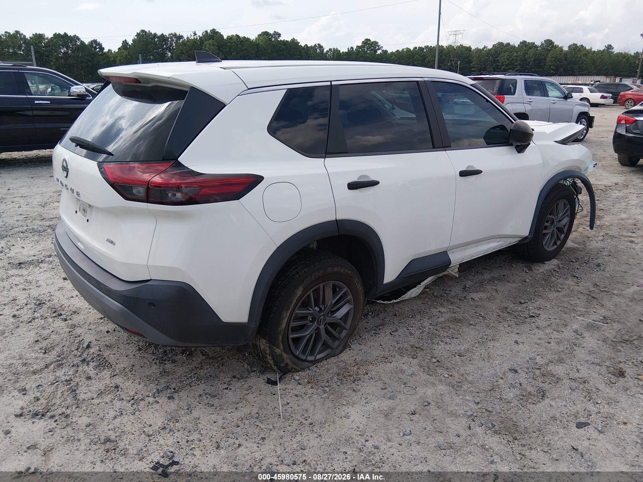 2023 NISSAN ROGUE S INTELLIGENT AWD · 4/11