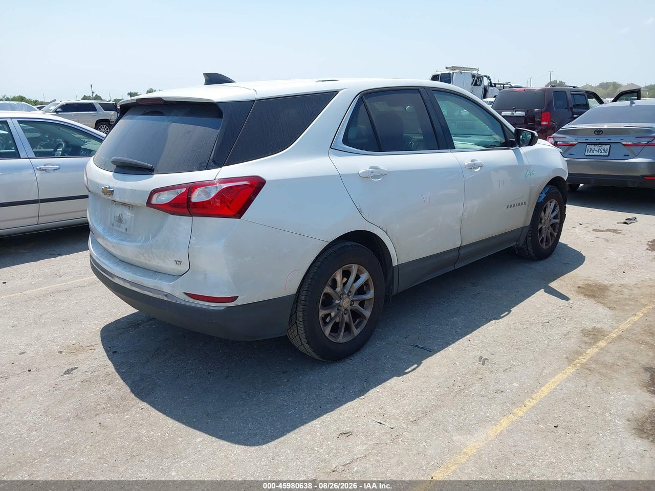 2018 CHEVROLET EQUINOX LT · 4/11